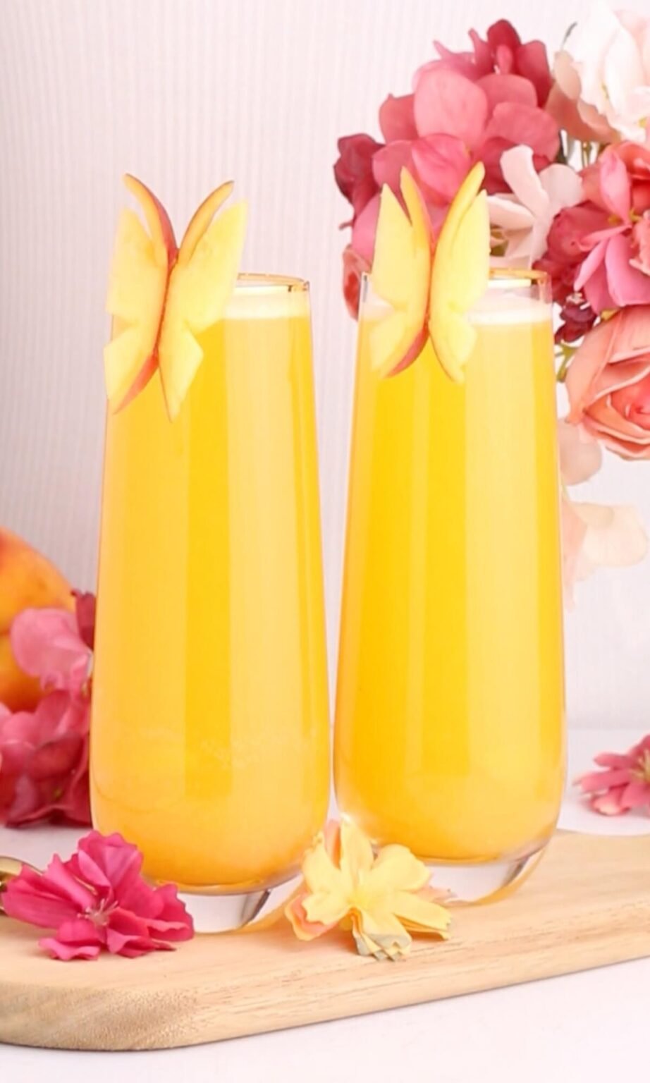 Peach Bellini Mocktail